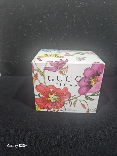 Gucci flora eau - gucci,